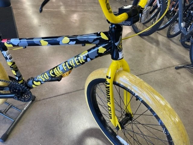 Se-bikes SE Bikes SE So Cal Flyer 24 Yellow Camo 2021 10 Se-bikes SE Bikes SE So Cal Flyer 24 Yellow Camo 2021 - Image 10